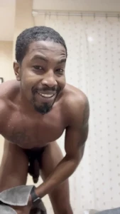 Isiah Maxwell [ isiahmaxwell ] Onlyfans leaked video 8204306 on Hotleaks.tv