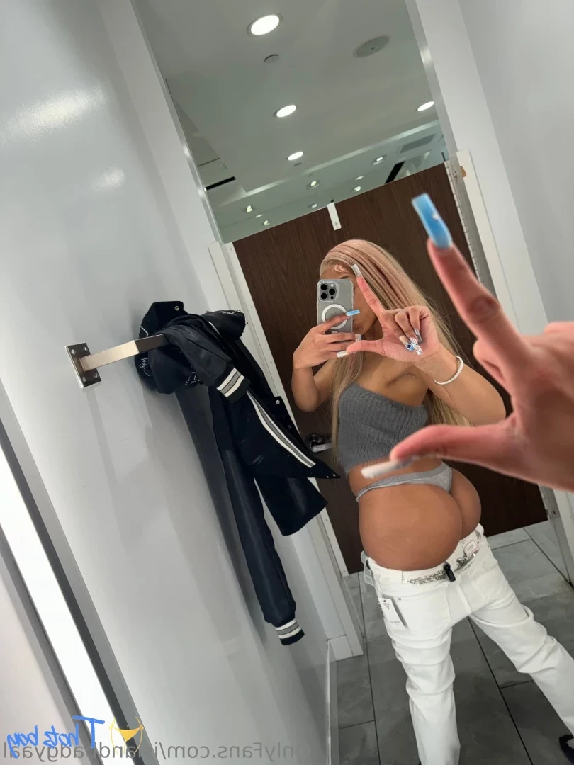 islandbadgyaal Onlyfans leaked photo 18611663 on Hotleaks.tv