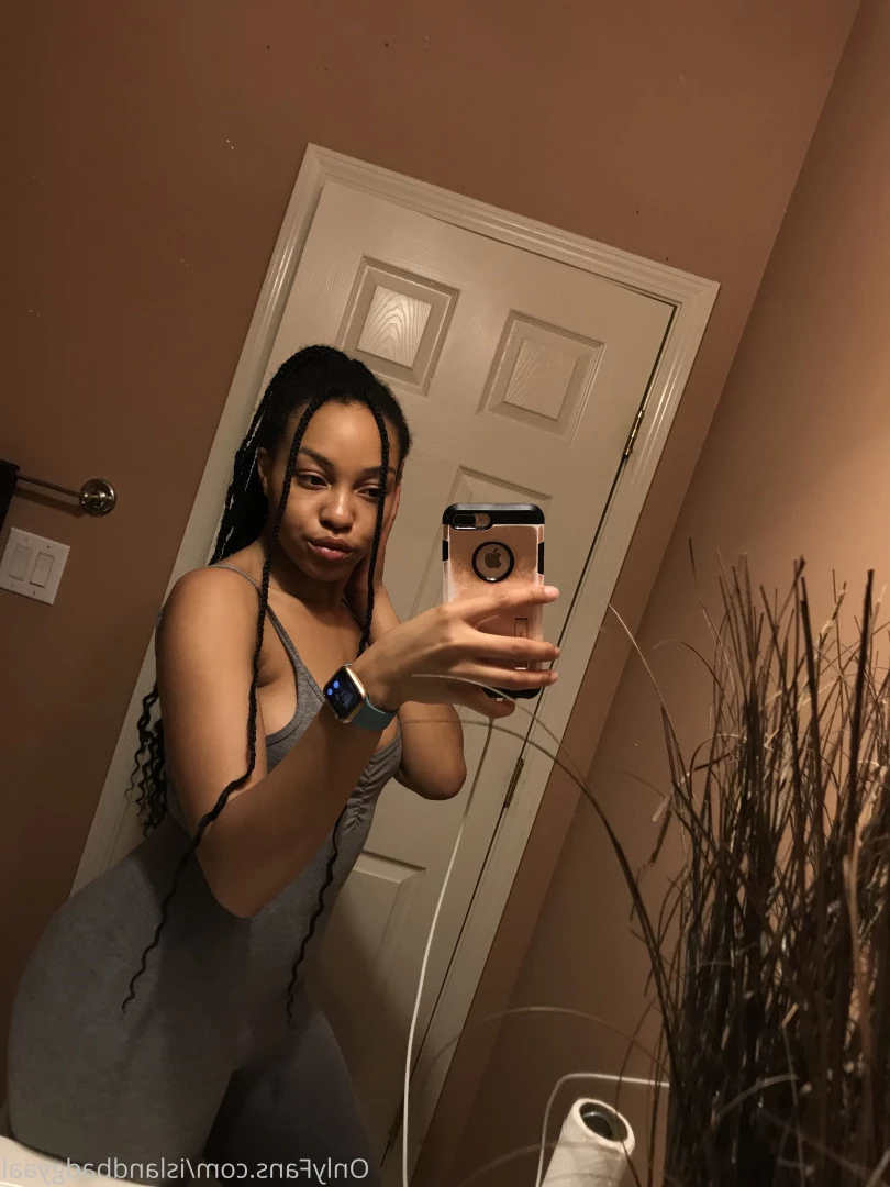 islandbadgyaal Onlyfans leaked photo 9044170 on Hotleaks.tv
