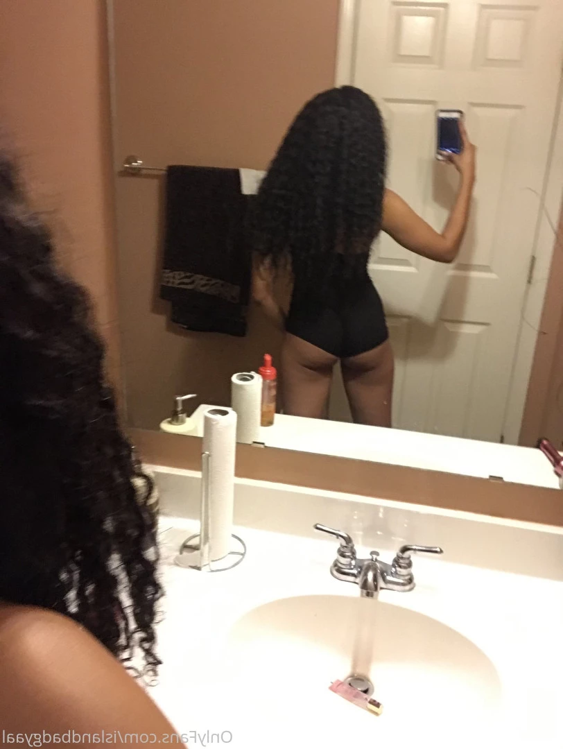 islandbadgyaal Onlyfans leaked photo 9046154 on Hotleaks.tv