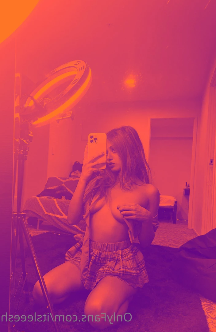 itsleeesh_ [ itsleeesh ] Onlyfans leaked photo 9189422 on Hotleaks.tv