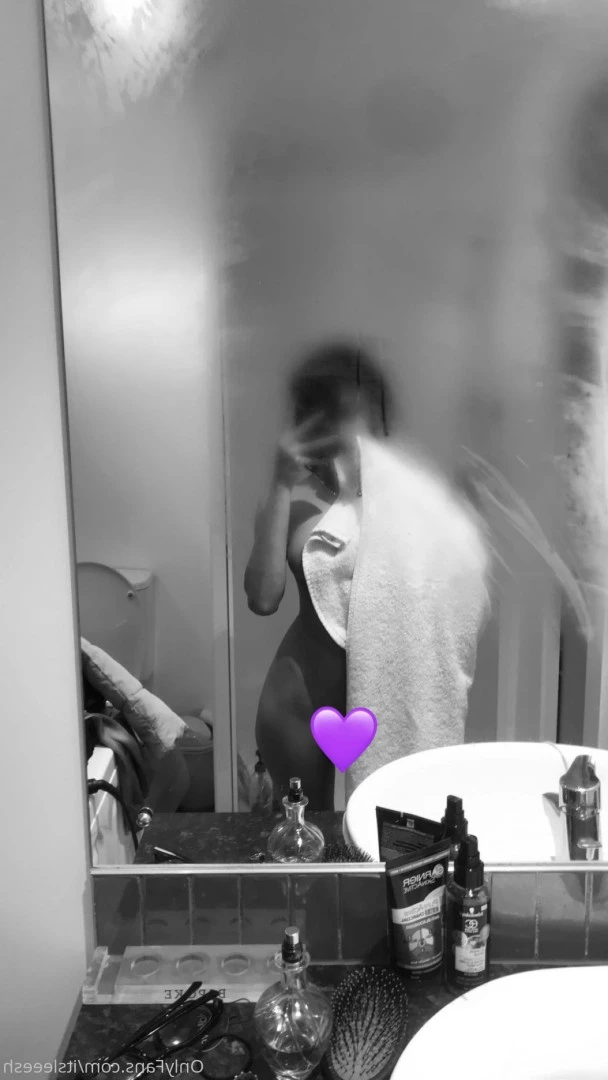 itsleeesh_ [ itsleeesh ] Onlyfans leaked photo 9189914 on Hotleaks.tv