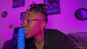 Moe Rayna [ itsmoeduh ] Onlyfans leaked video 8191736 on Hotleaks.tv