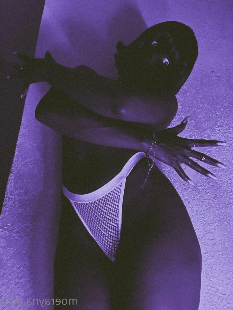 Moe Rayna [ itsmoeduh ] Onlyfans leaked photo 9381213 on Hotleaks.tv