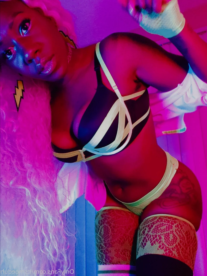 Moe Rayna [ itsmoeduh ] Onlyfans leaked photo 9389266 on Hotleaks.tv