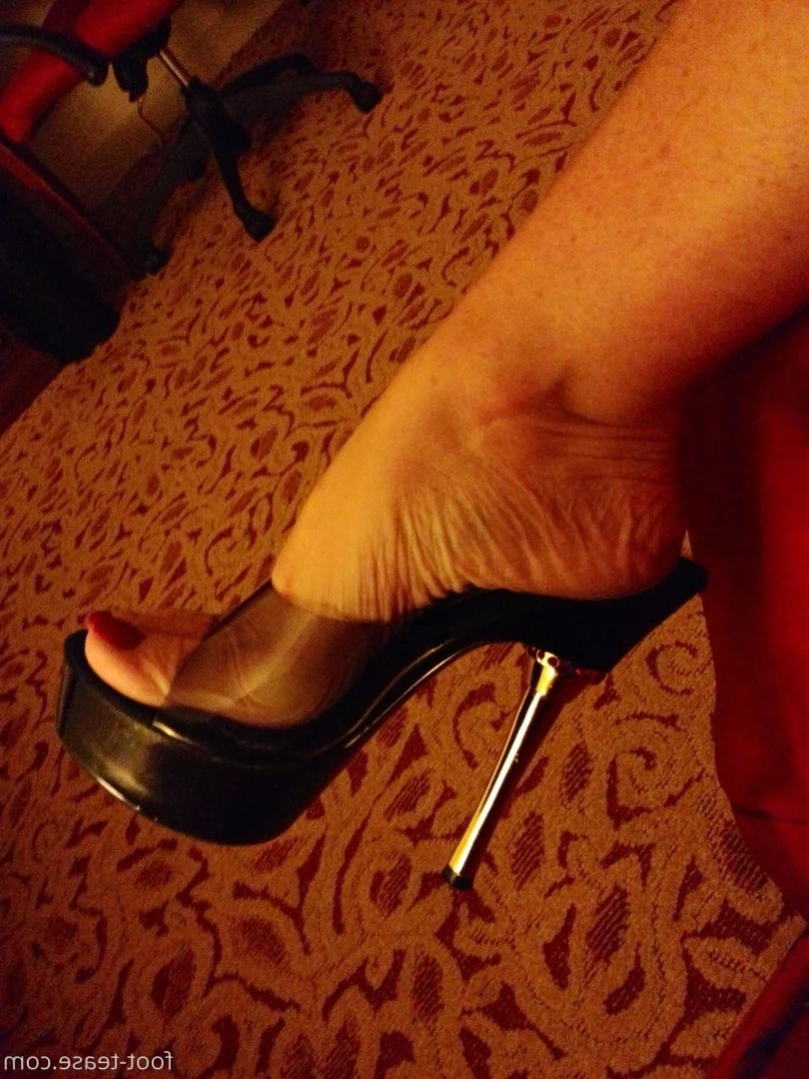 Janet Mason - Foot Fetish Page [ janetmasonfeet ] Onlyfans leaked photo 14631221 on Hotleaks.tv