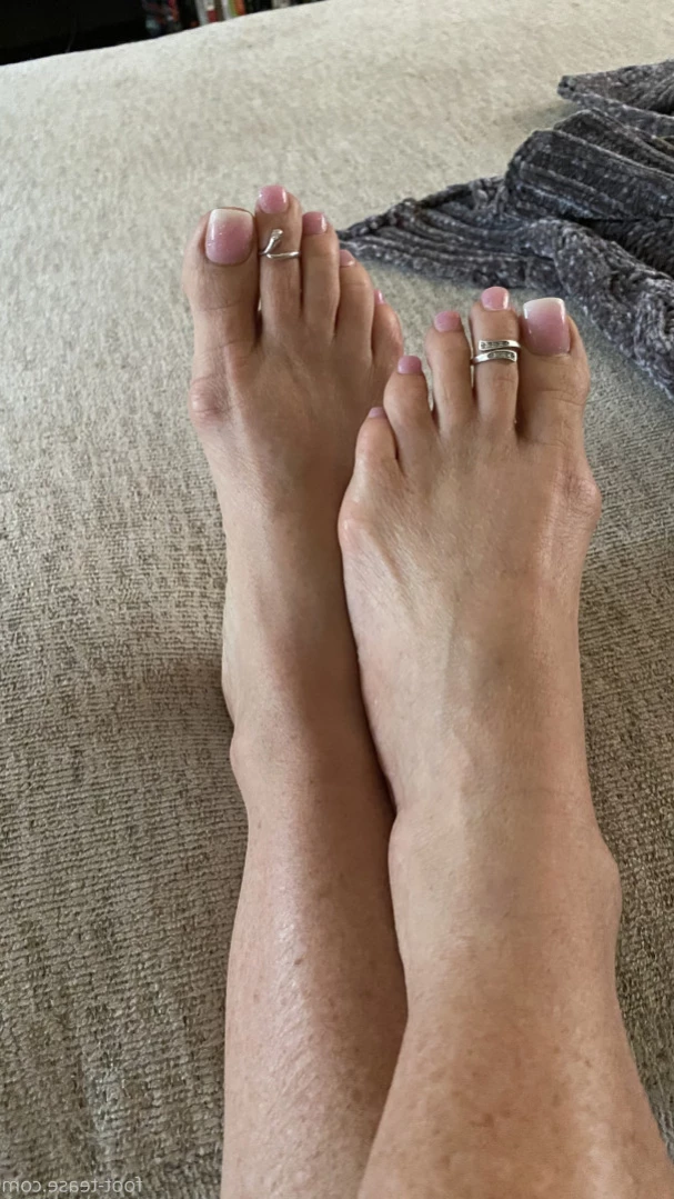 Janet Mason - Foot Fetish Page [ janetmasonfeet ] Onlyfans leaked photo 14649302 on Hotleaks.tv