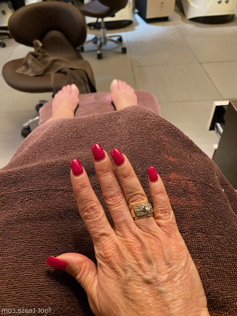Janet Mason - Foot Fetish Page [ janetmasonfeet ] Onlyfans leaked photo 14711821 on Hotleaks.tv