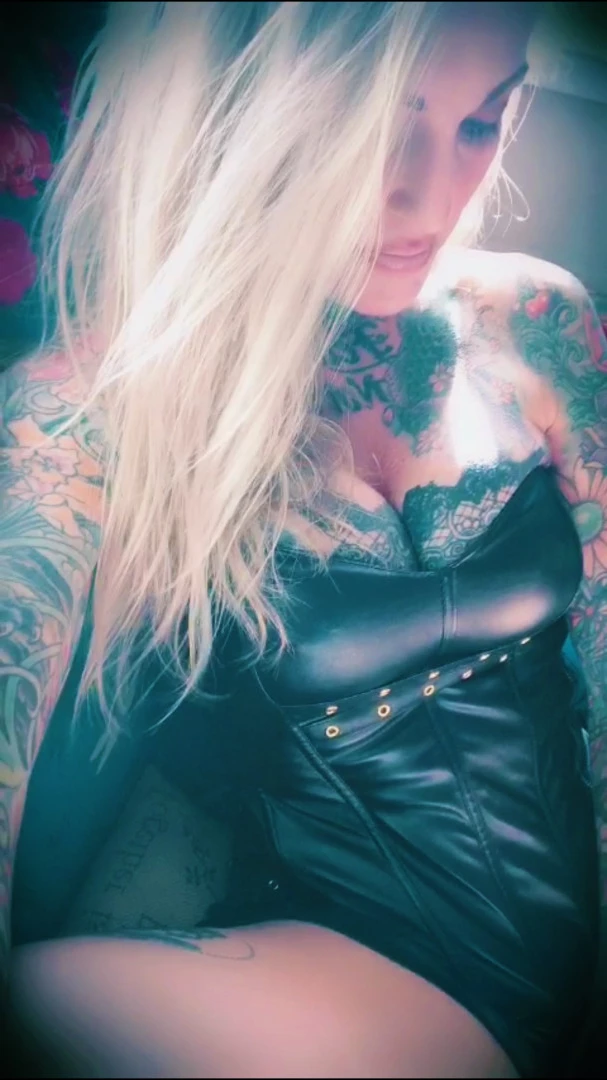 Janine Lindemulder [ janine ] Onlyfans leaked photo 9330520 on Hotleaks.tv