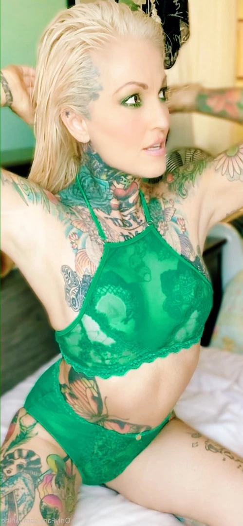 Janine Lindemulder [ janine ] Onlyfans leaked photo 9377373 on Hotleaks.tv