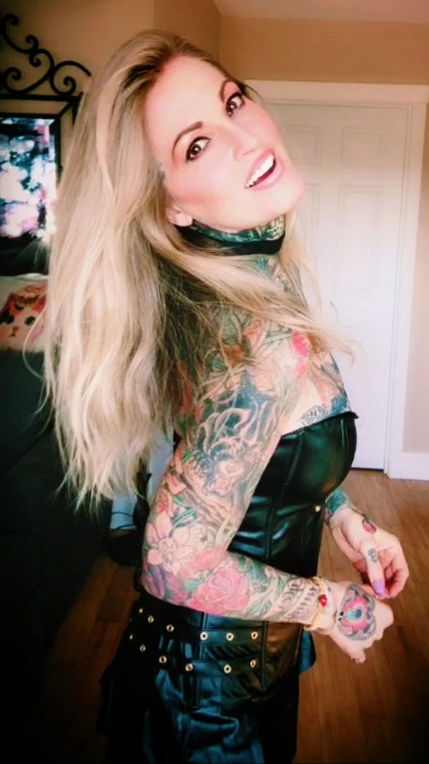 Janine Lindemulder [ janine ] Onlyfans leaked photo 9383878 on Hotleaks.tv