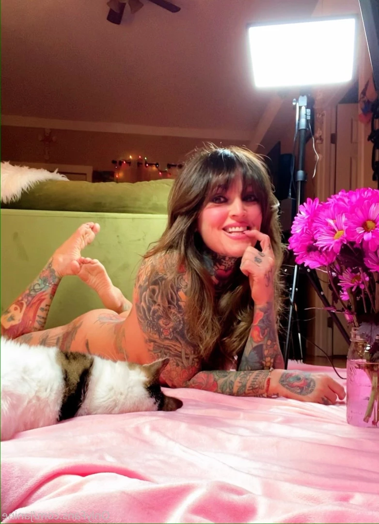 Janine Lindemulder [ janine ] Onlyfans leaked photo 9384147 on Hotleaks.tv