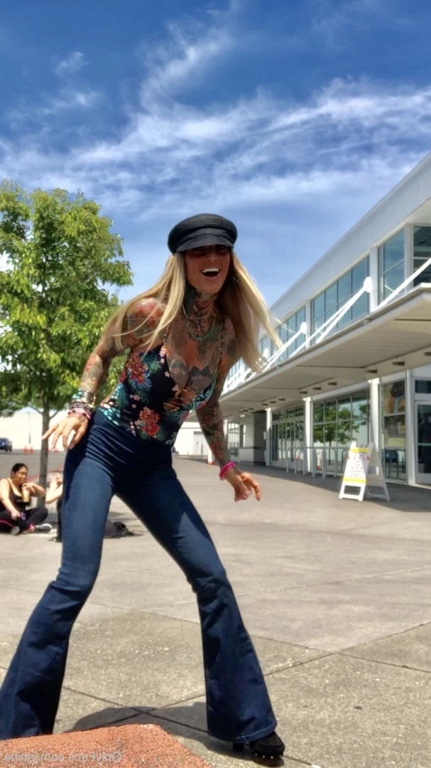 Janine Lindemulder [ janine ] Onlyfans leaked photo 9384178 on Hotleaks.tv