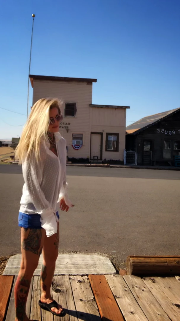 Janine Lindemulder [ janine ] Onlyfans leaked photo 9387731 on Hotleaks.tv