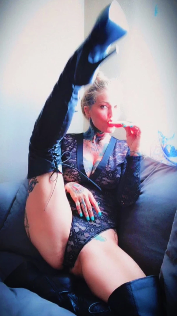 Janine Lindemulder [ janine ] Onlyfans leaked photo 9397390 on Hotleaks.tv