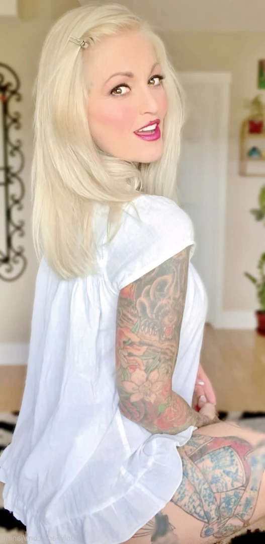 Janine Lindemulder [ janine ] Onlyfans leaked photo 9412108 on Hotleaks.tv