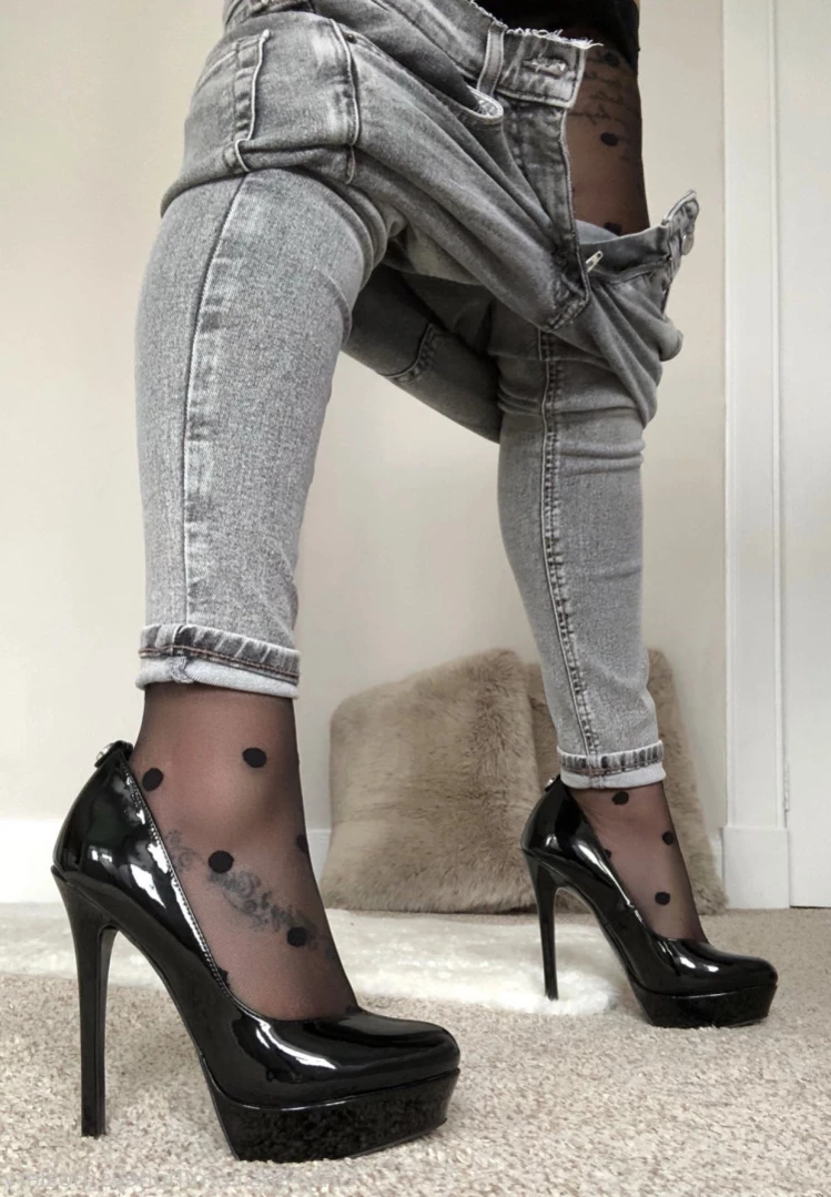 Jennifer [ jennnnniferthomson ] Onlyfans leaked photo 11081512 on Hotleaks.tv