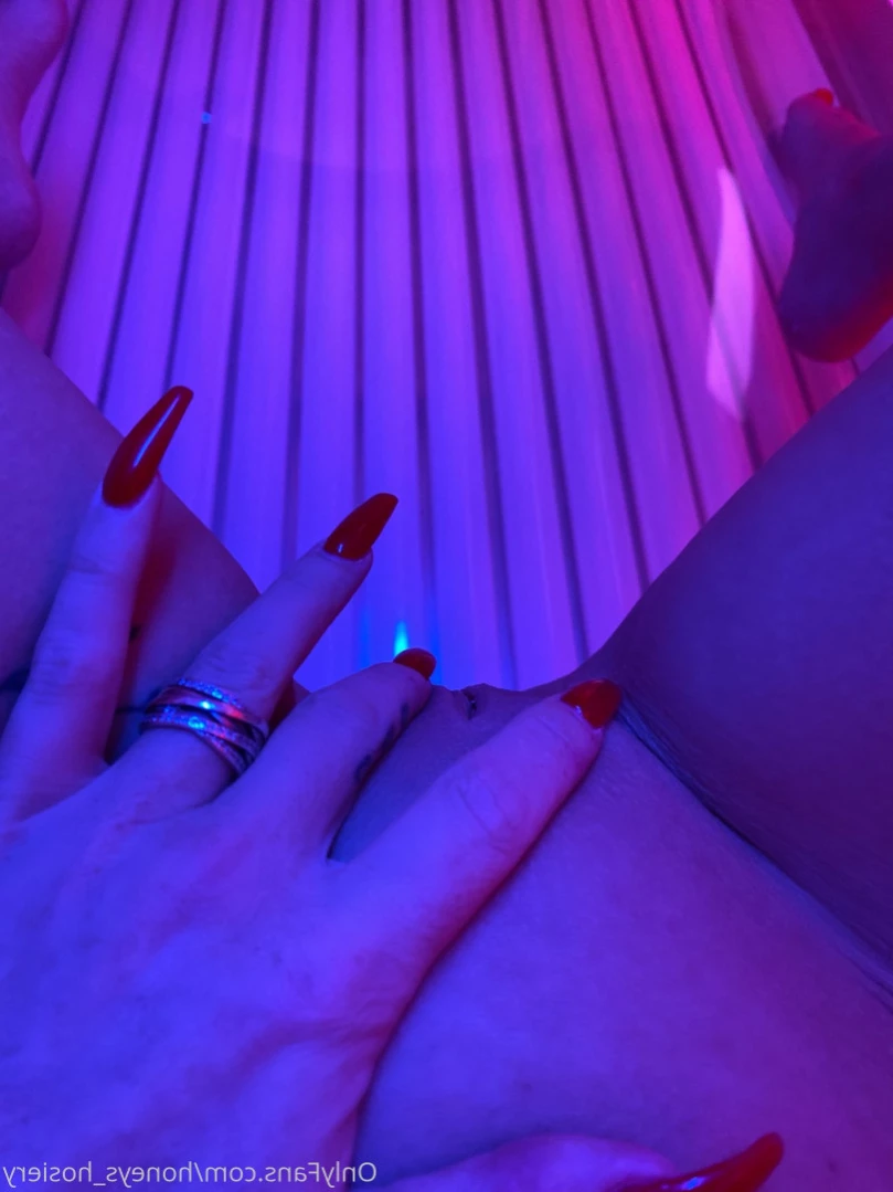 Jennifer [ jennnnniferthomson ] Onlyfans leaked photo 11778826 on Hotleaks.tv