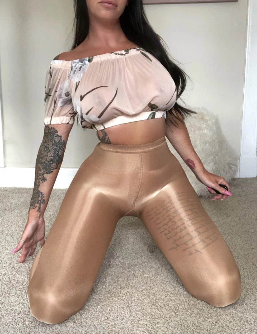 Jennifer [ jennnnniferthomson ] Onlyfans leaked photo 12441394 on Hotleaks.tv