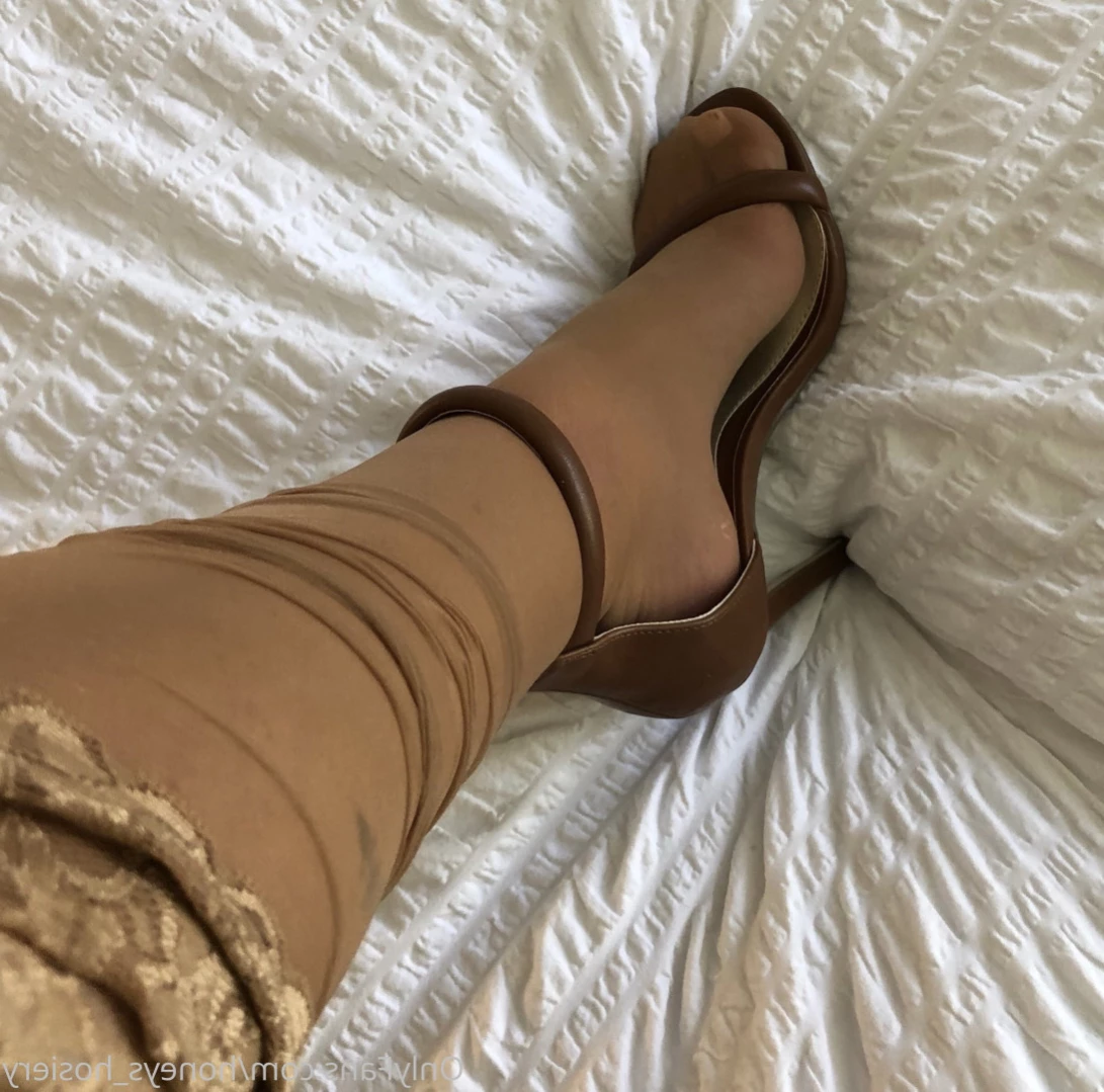 Jennifer [ jennnnniferthomson ] Onlyfans leaked photo 13516592 on Hotleaks.tv