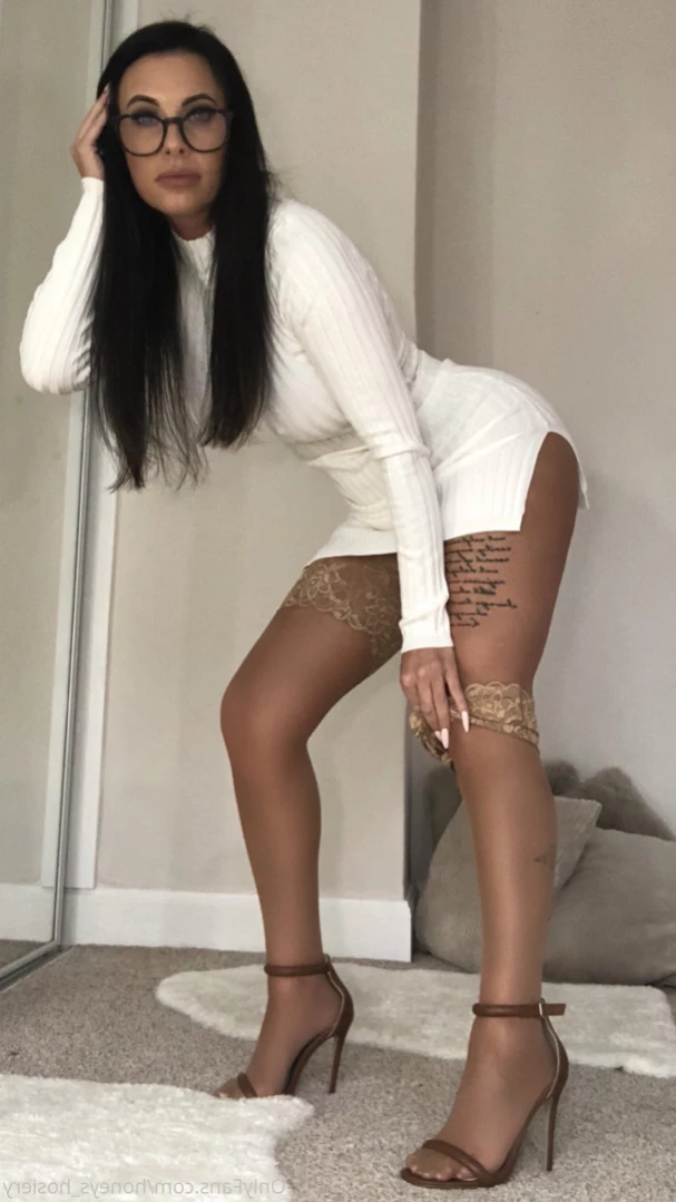 Jennifer [ jennnnniferthomson ] Onlyfans leaked photo 15954454 on Hotleaks.tv