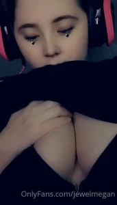 Jewel [ jewelmegan ] Onlyfans leaked video 14848765 on Hotleaks.tv