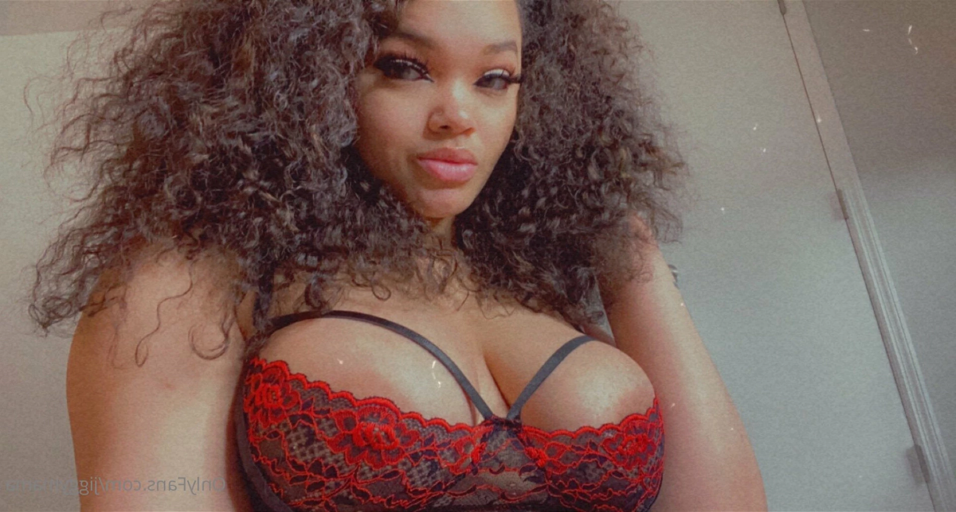 HAPPY NEW YEAR 🎆🎊🎈 [ jiggymama ] Onlyfans leaked photo 9187544 on Hotleaks.tv