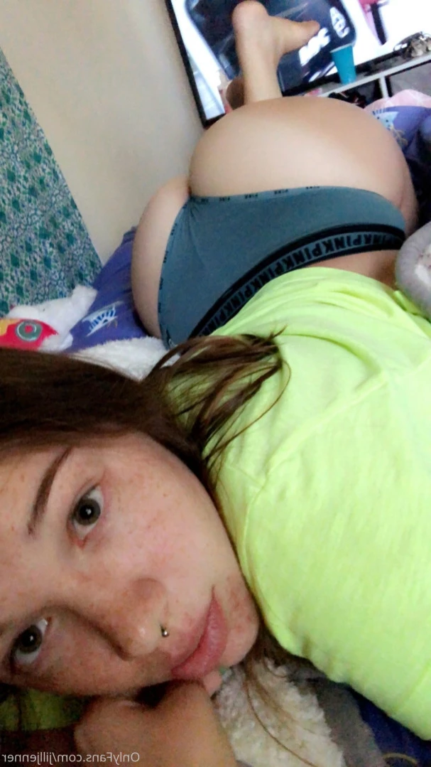 I GO LIVE 👀👀 [ letsgetjilly ] Onlyfans leaked photo 11078530 on Hotleaks.tv