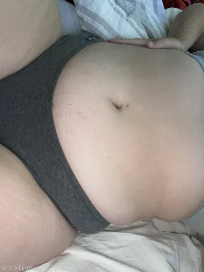 I GO LIVE 👀👀 [ letsgetjilly ] Onlyfans leaked photo 12844972 on Hotleaks.tv