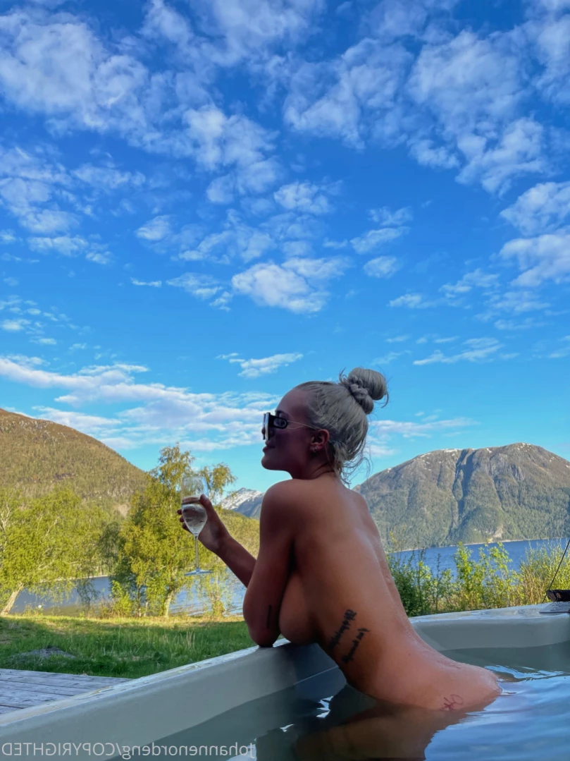 Johanne Nordeng VIP TOP 0,06% [ johannenordeng ] Onlyfans leaked photo 14972479 on Hotleaks.tv