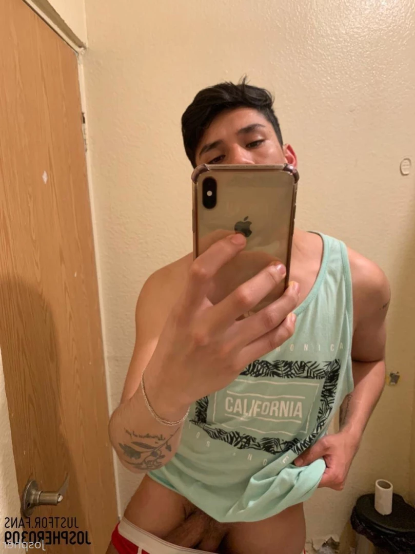 Christopher y José [ jospher ] Onlyfans leaked photo 14940354 on Hotleaks.tv