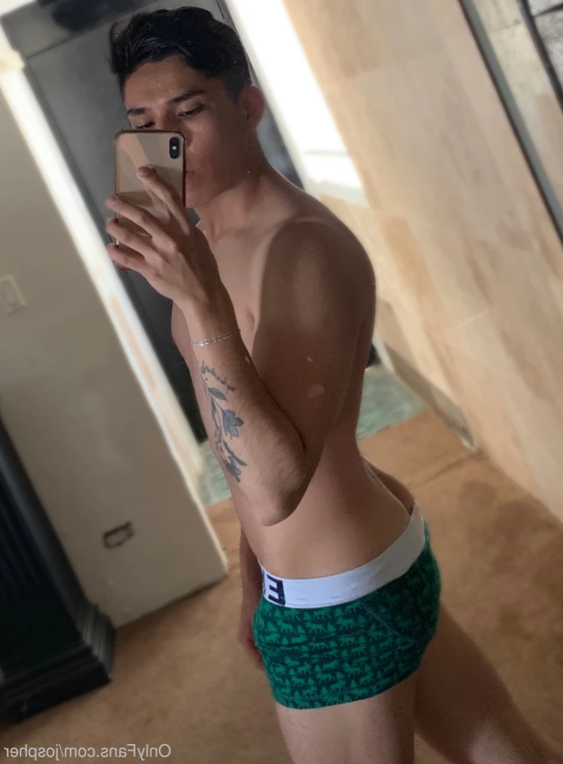 Christopher y José [ jospher ] Onlyfans leaked photo 16183500 on Hotleaks.tv