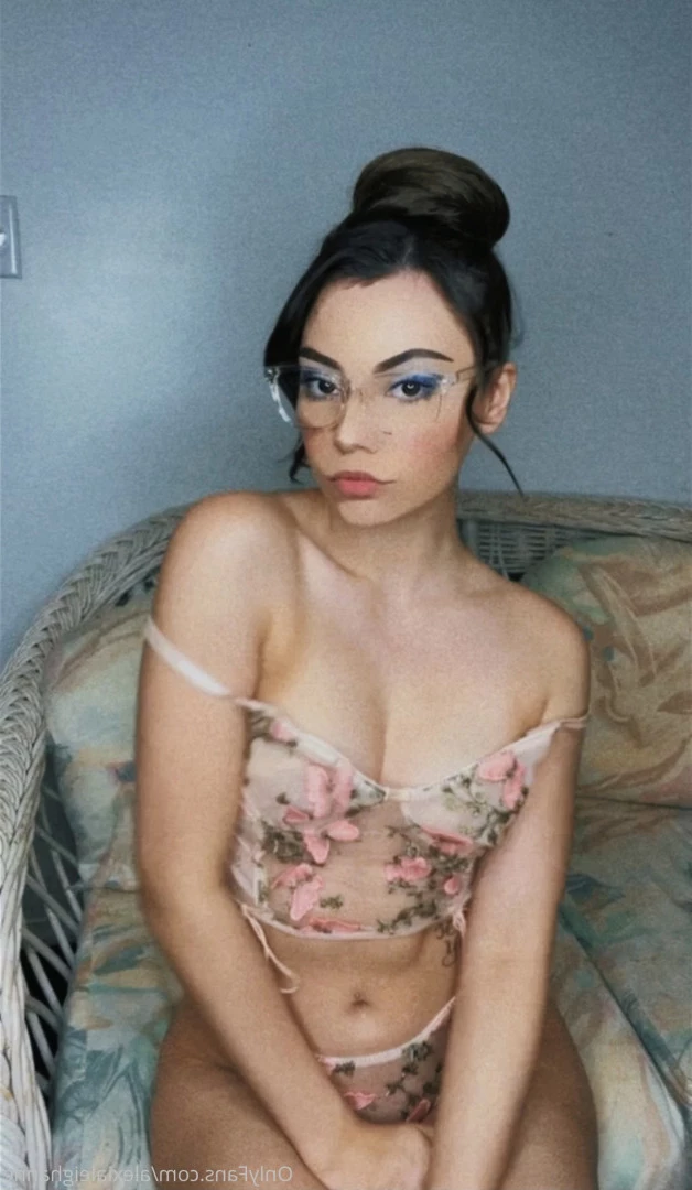 ALEXIA [ juicyleighanne ] Onlyfans leaked photo 9127841 on Hotleaks.tv