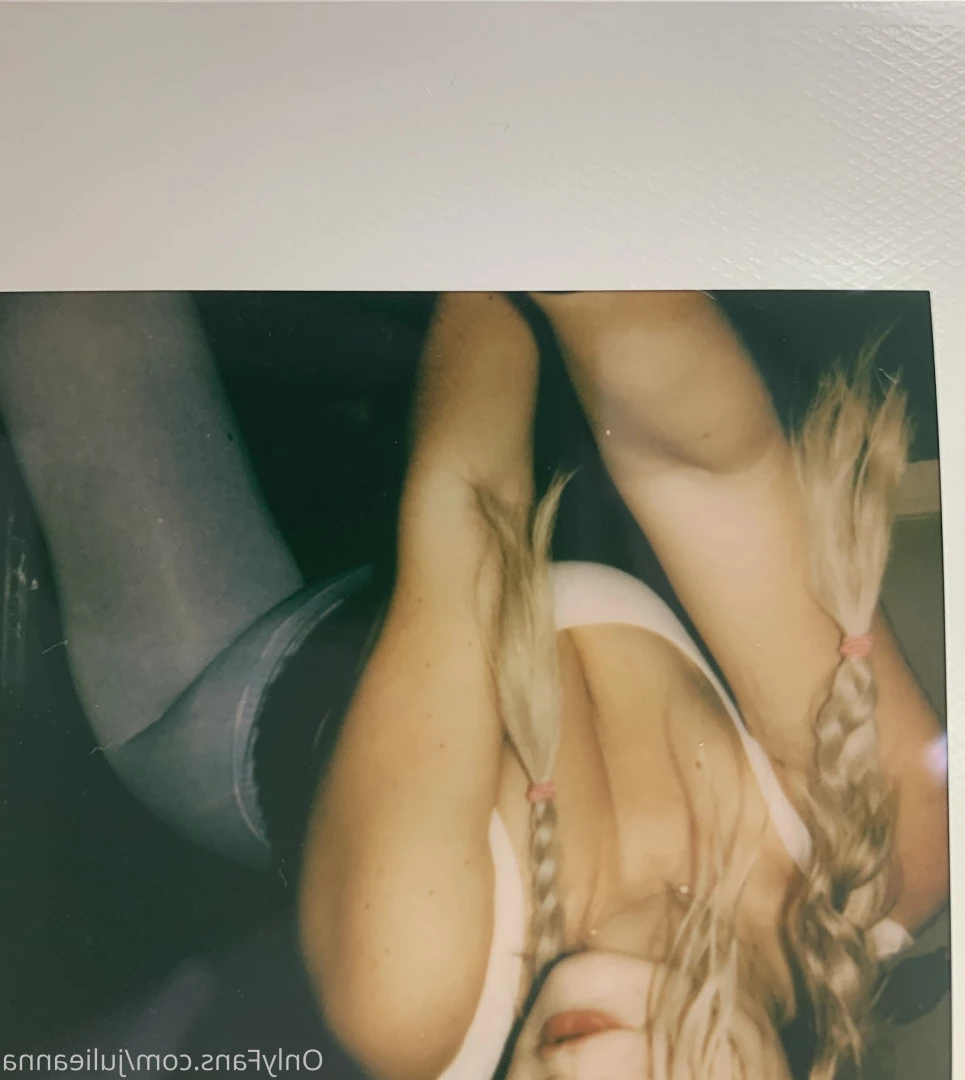Julie Anna 🦄 [ julieannafleming ] Onlyfans leaked photo 7880093 on Hotleaks.tv