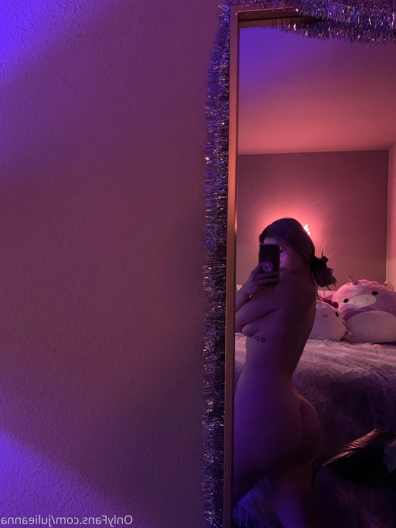 Julie Anna 🦄 [ julieannafleming ] Onlyfans leaked photo 7882626 on Hotleaks.tv
