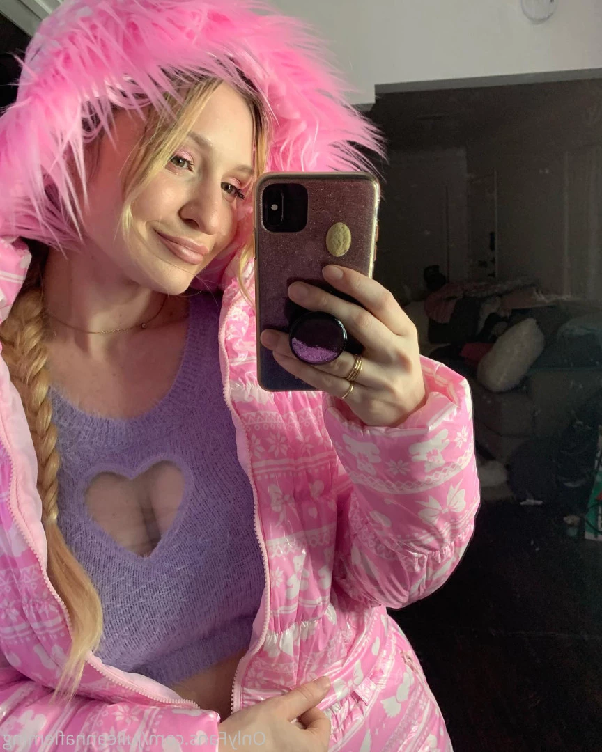 Julie Anna 🦄 [ julieannafleming ] Onlyfans leaked photo 7882860 on Hotleaks.tv