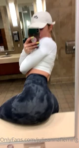 Julie Anna 🦄 [ julieannafleming ] Onlyfans leaked video 8160881 on Hotleaks.tv