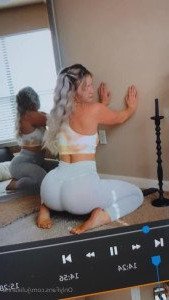 Julie Anna 🦄 [ julieannafleming ] Onlyfans leaked video 8161012 on Hotleaks.tv