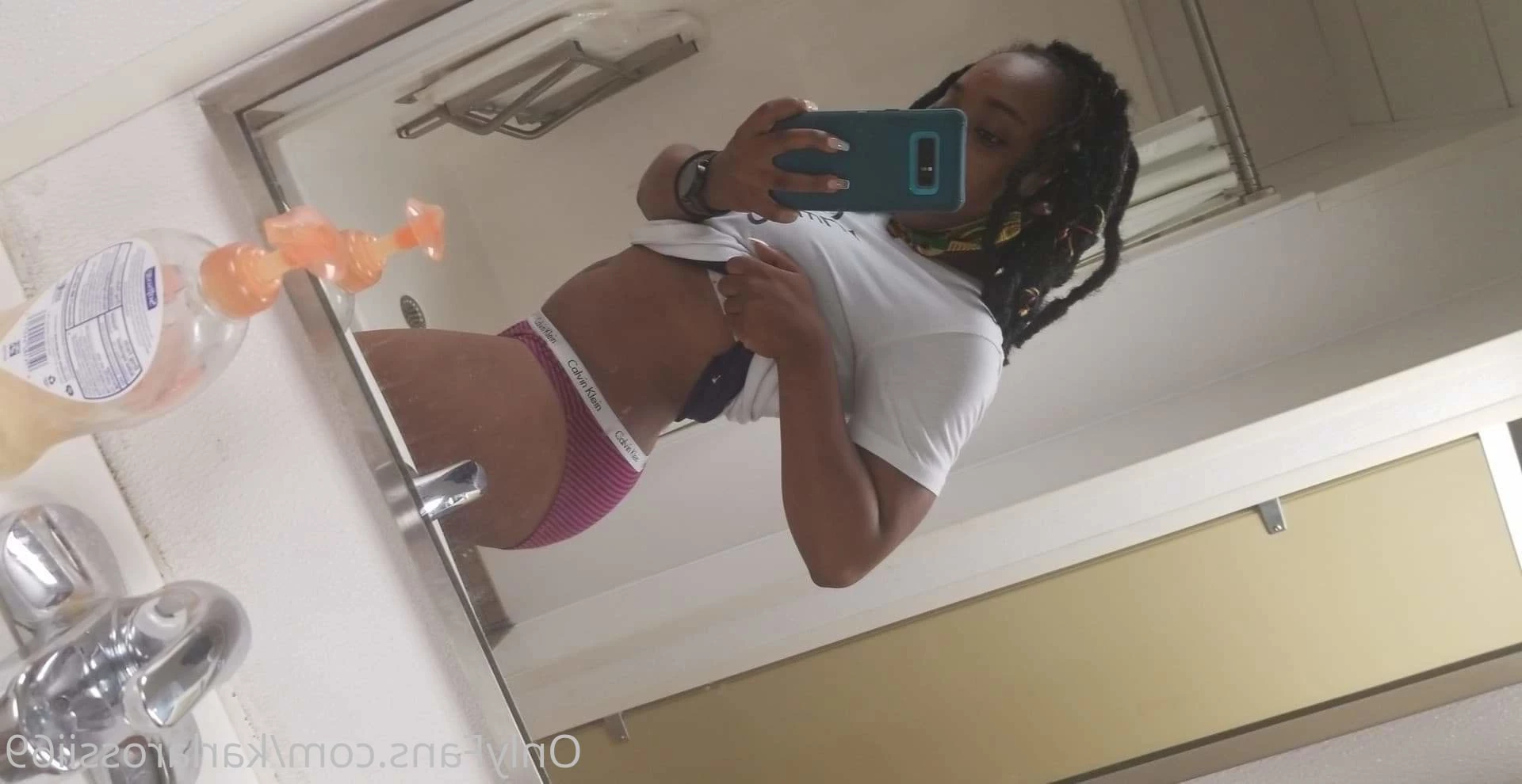 karlarossii69 Onlyfans leaked photo 9722635 on Hotleaks.tv