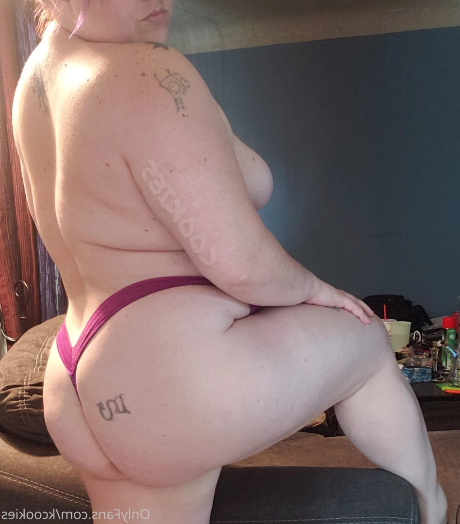💦Thick Powerlifting Goddess💦 [ kcookies ] Onlyfans leaked photo 9795592 on Hotleaks.tv