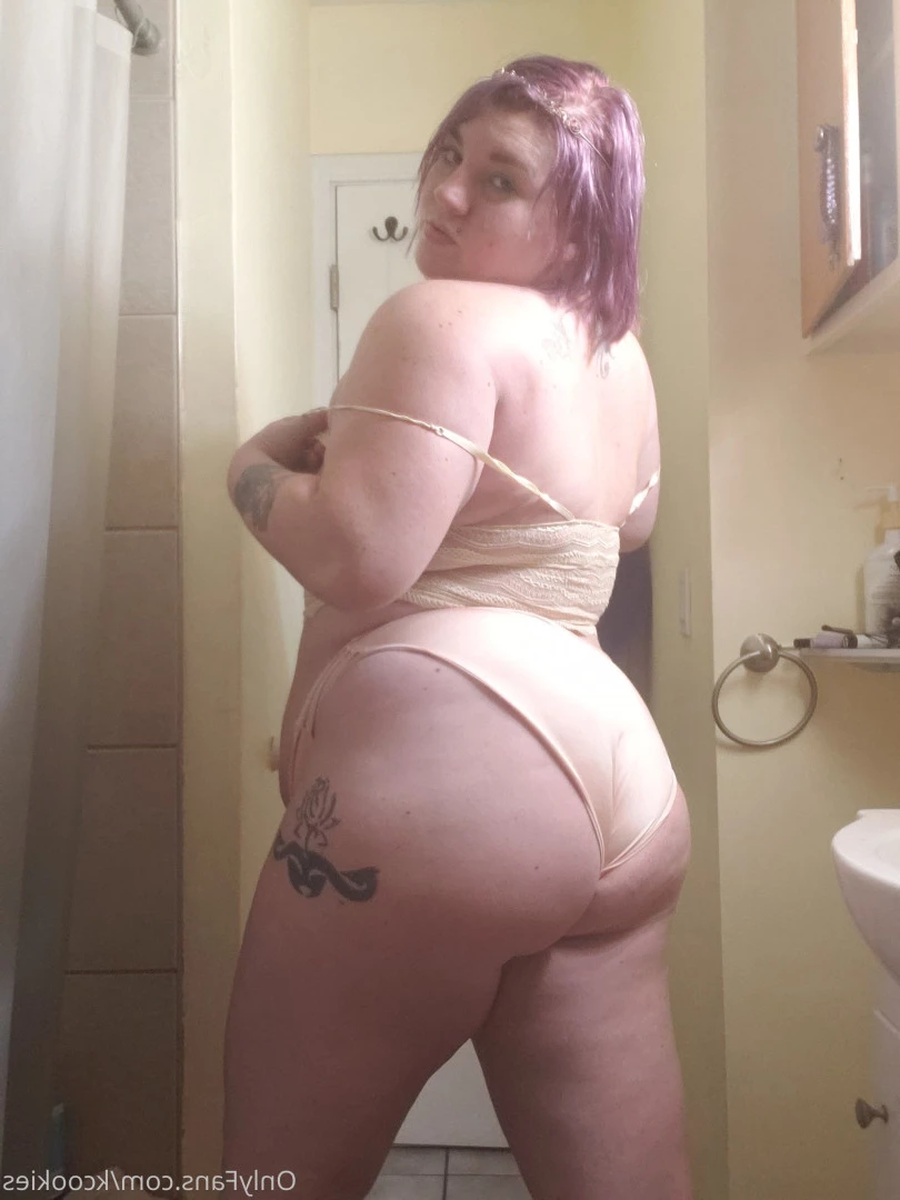 💦Thick Powerlifting Goddess💦 [ kcookies ] Onlyfans leaked photo 9796724 on Hotleaks.tv