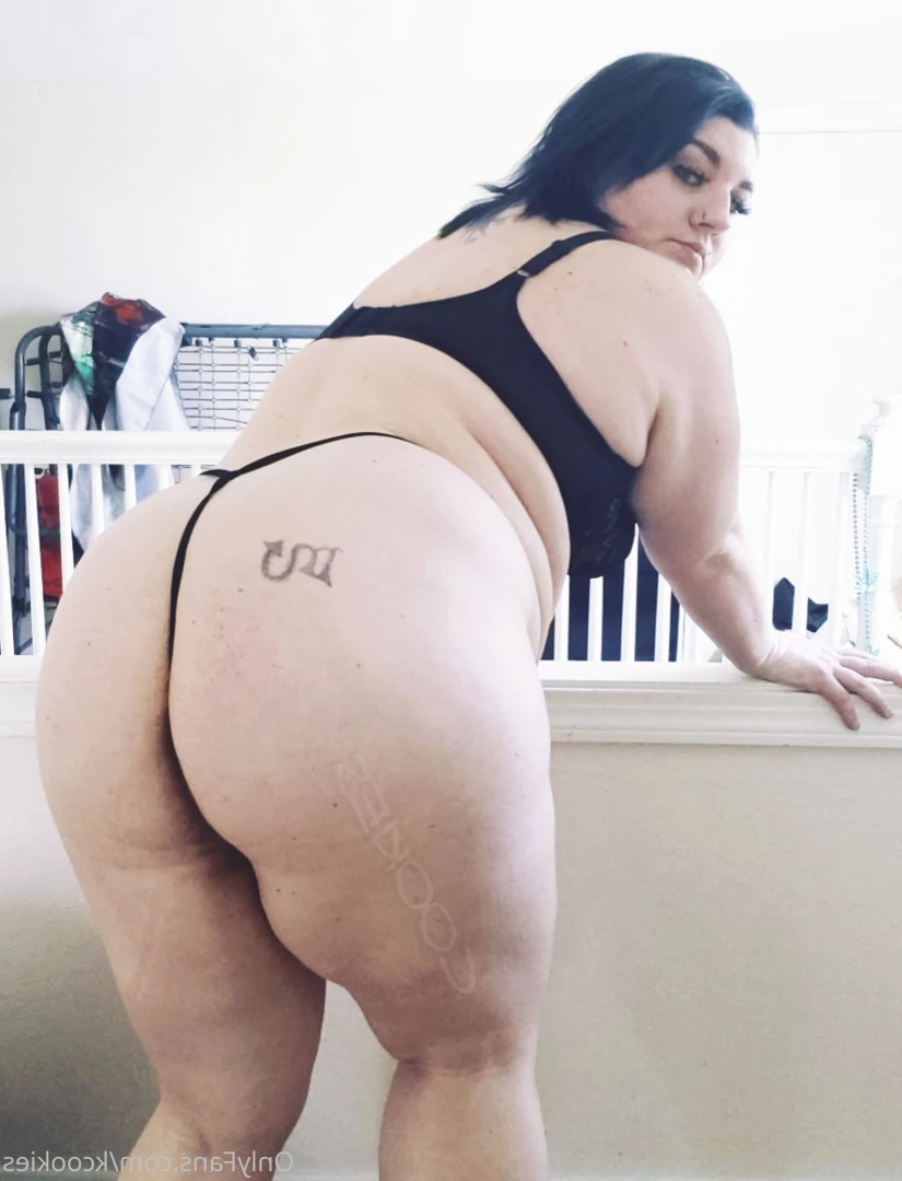💦Thick Powerlifting Goddess💦 [ kcookies ] Onlyfans leaked photo 9799834 on Hotleaks.tv