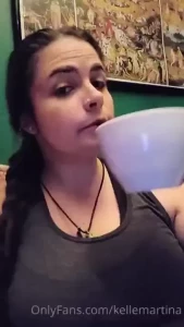 Kelle Martina [ kellemartina ] Onlyfans leaked video 18237829 on Hotleaks.tv