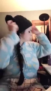 Kelle Martina [ kellemartina ] Onlyfans leaked video 18237919 on Hotleaks.tv