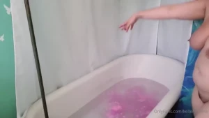 Kelle Martina [ kellemartina ] Onlyfans leaked video 18238077 on Hotleaks.tv