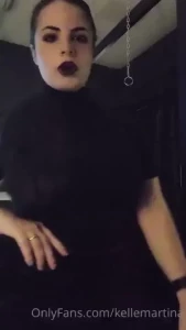 Kelle Martina [ kellemartina ] Onlyfans leaked video 18238318 on Hotleaks.tv