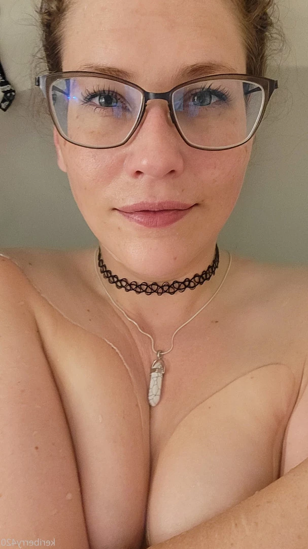 Keri Berry [ keriberry_420 ] Onlyfans leaked photo 9229318 on Hotleaks.tv