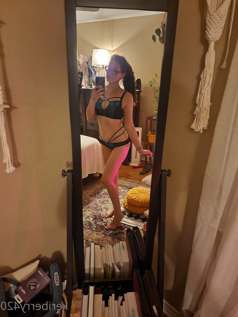 Keri Berry [ keriberry_420 ] Onlyfans leaked photo 9232962 on Hotleaks.tv