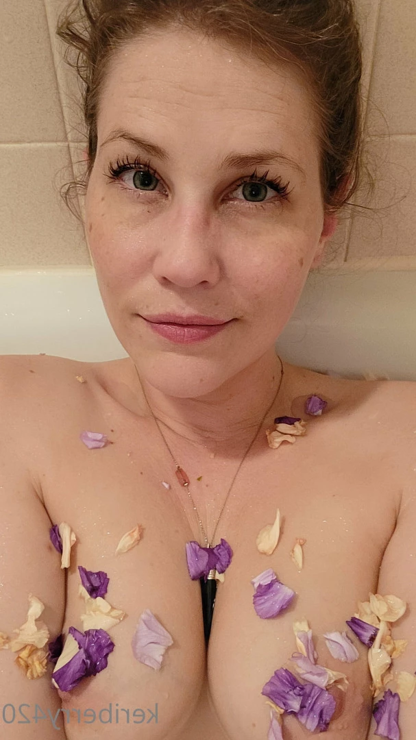Keri Berry [ keriberry_420 ] Onlyfans leaked photo 9234274 on Hotleaks.tv