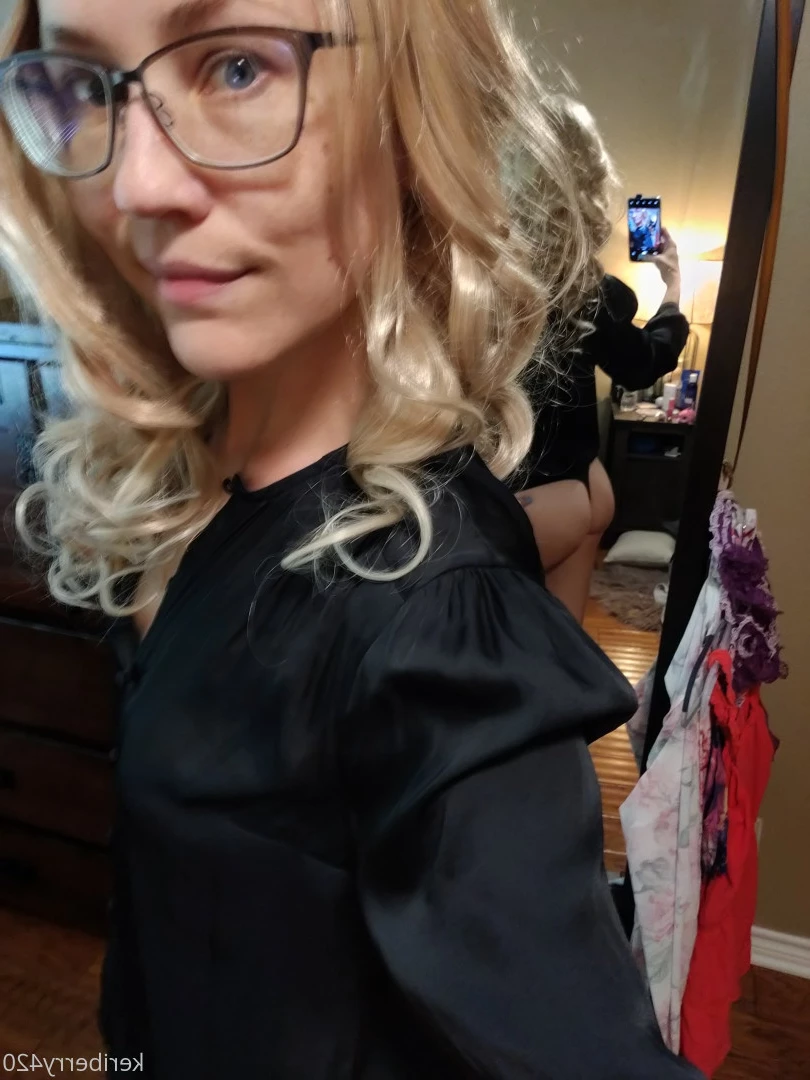 Keri Berry [ keriberry_420 ] Onlyfans leaked photo 9243988 on Hotleaks.tv